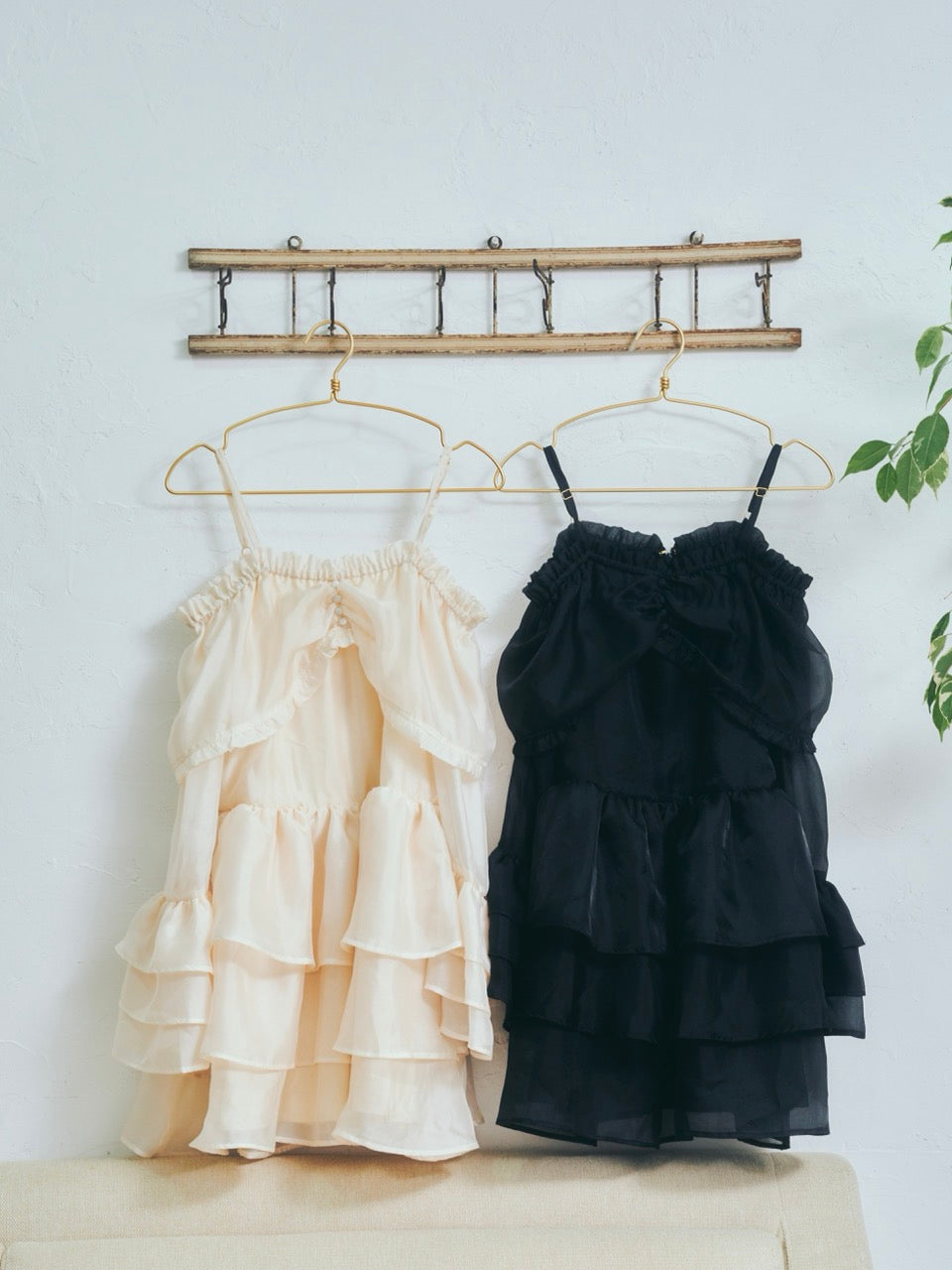 オフショルシースルーワンピ