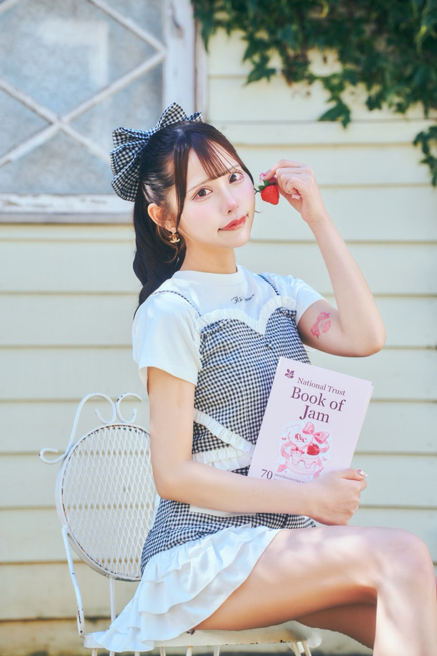 ハート刺繍チビT