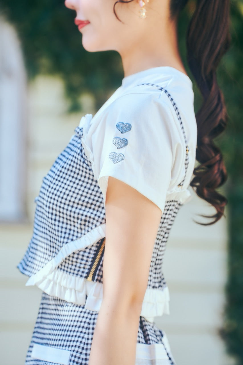 ハート刺繍チビT