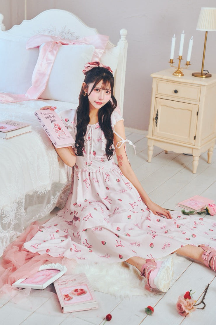 【予約商品】ストロベリーロングワンピ