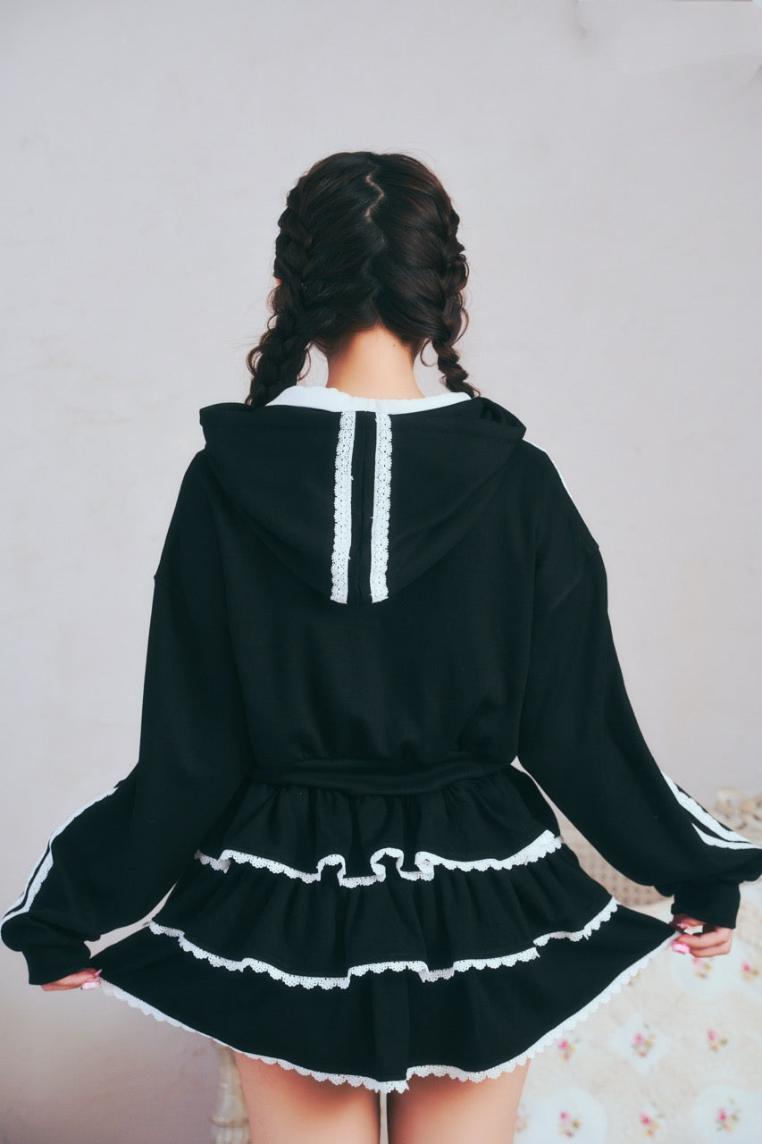 レースラインリップパーカー