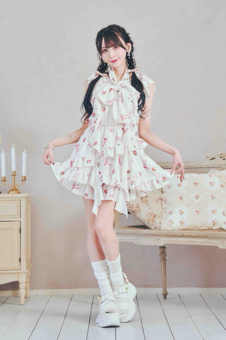 Re♡Amour♡リアムール♡ストロベリーフリルセットアップ♡ホワイト♡ 予約商品】ストロベリーフリルセットアップ – ReAmour