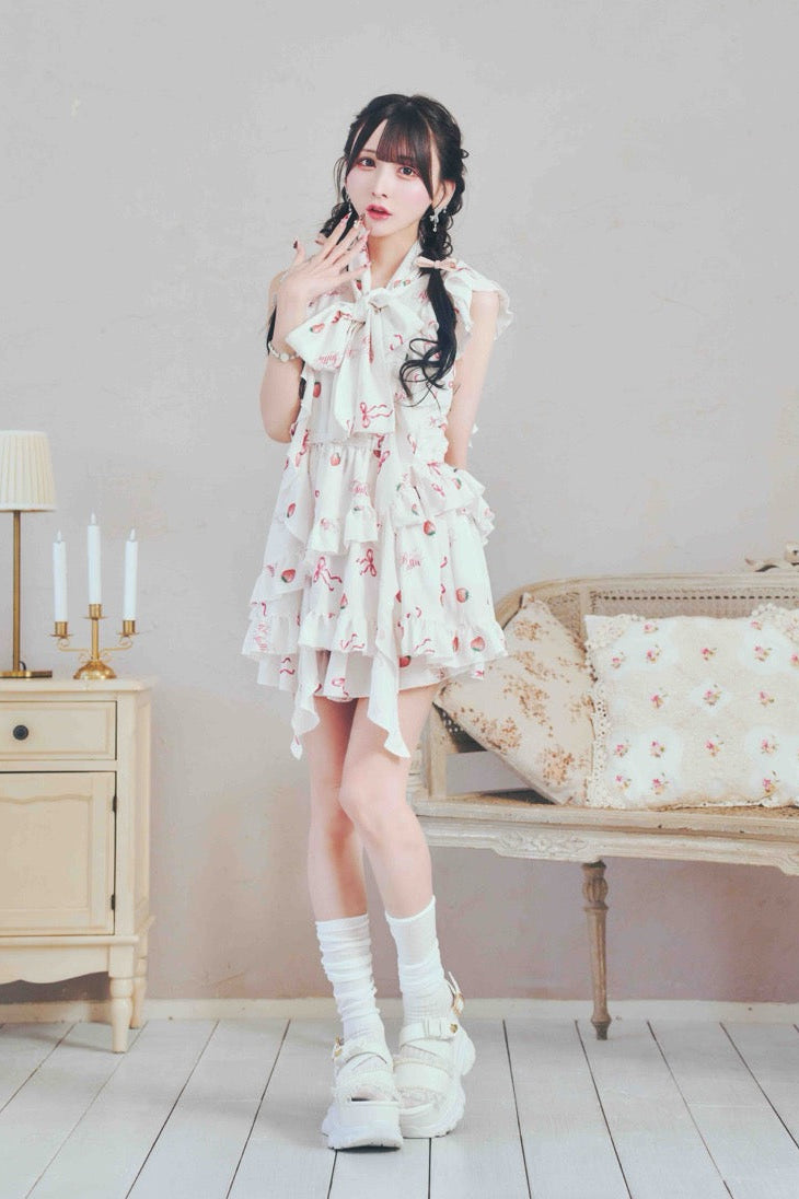 【予約商品】ストロベリーフリルセットアップ