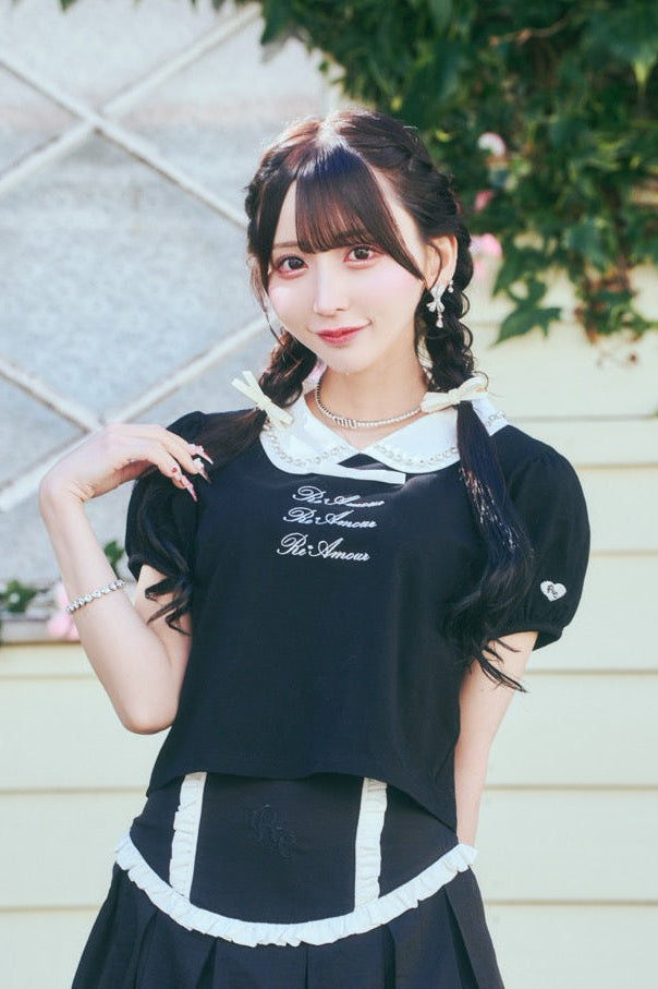 ビジューロゴTシャツ