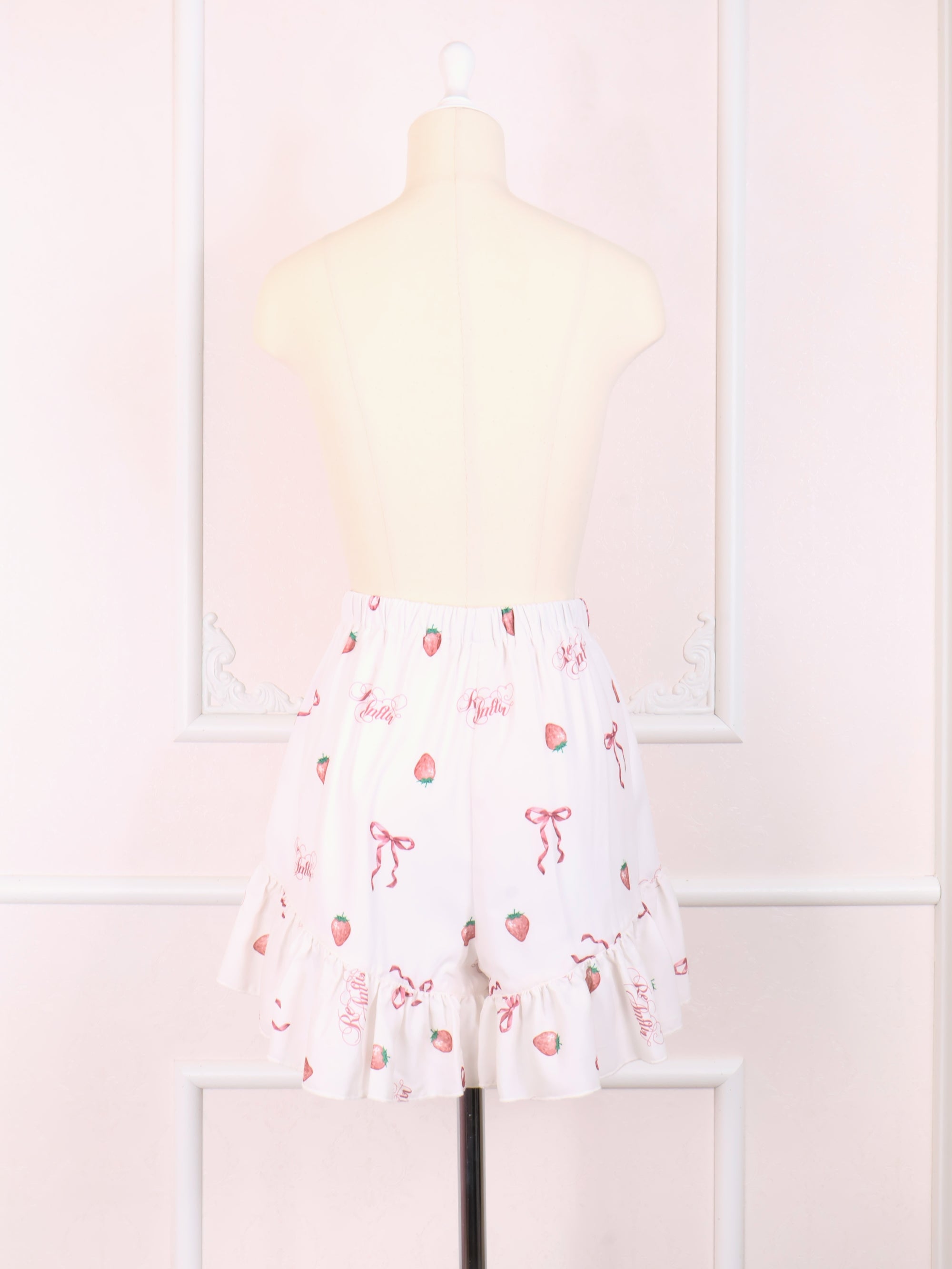 【予約商品】ストロベリーフリルセットアップ