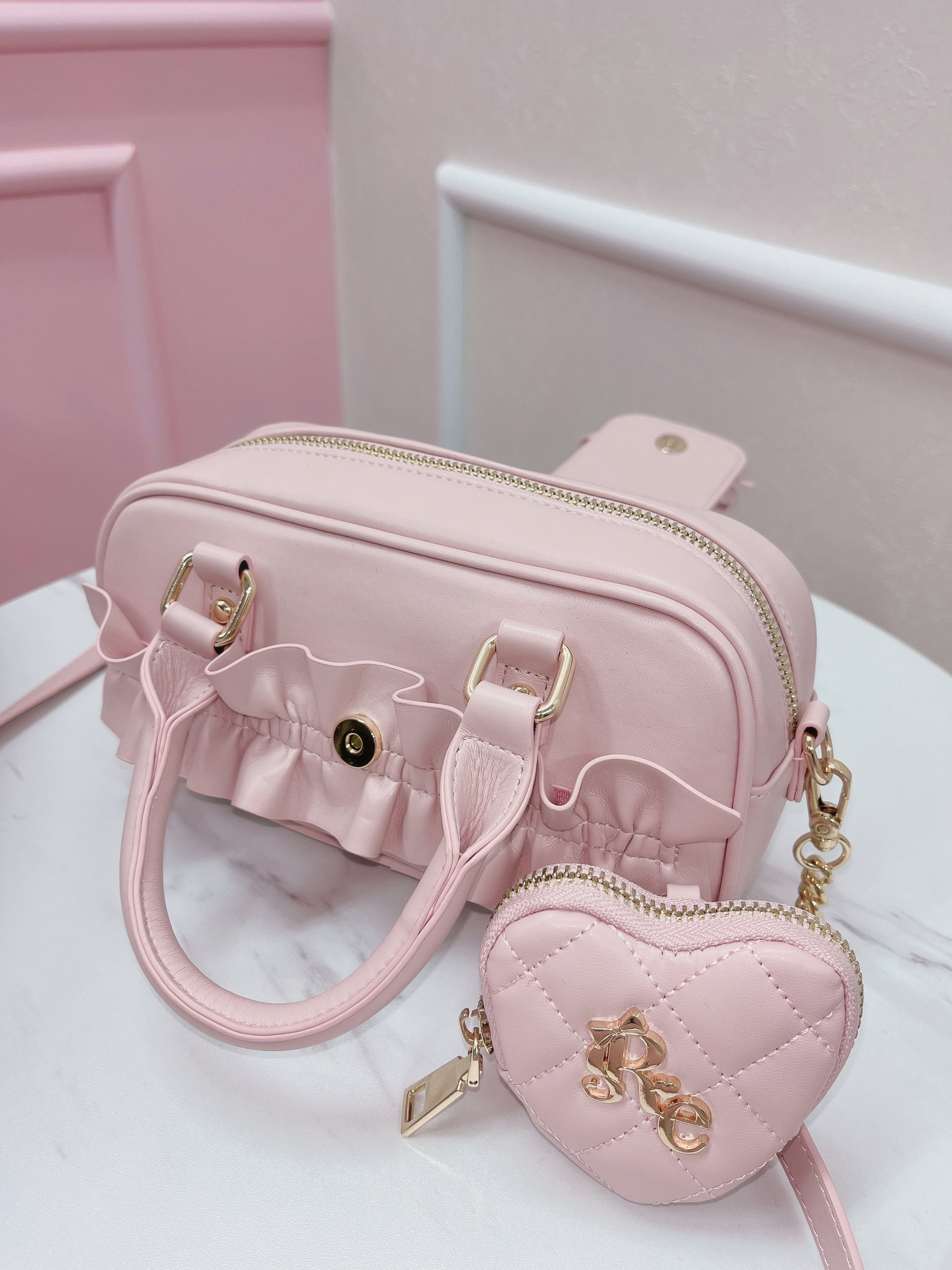 フリルミニボストンバッグ