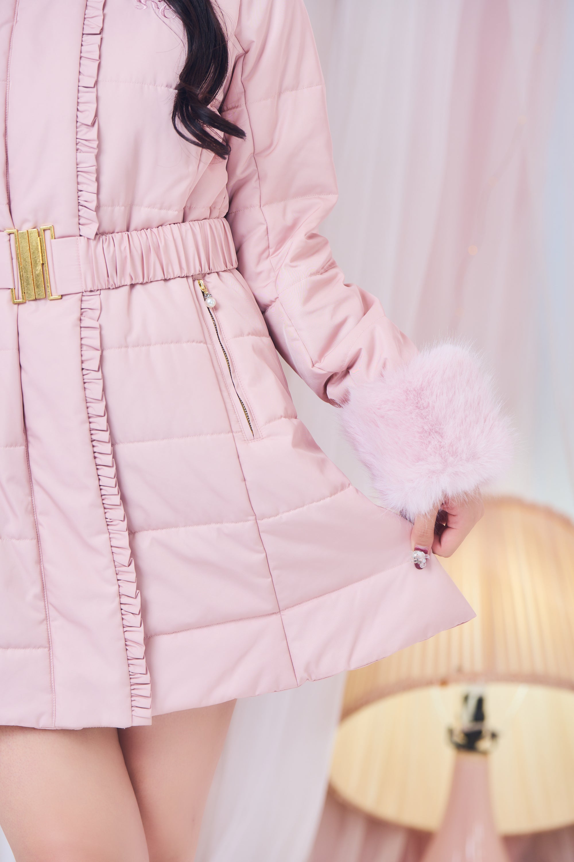 ガーリーダウンコート