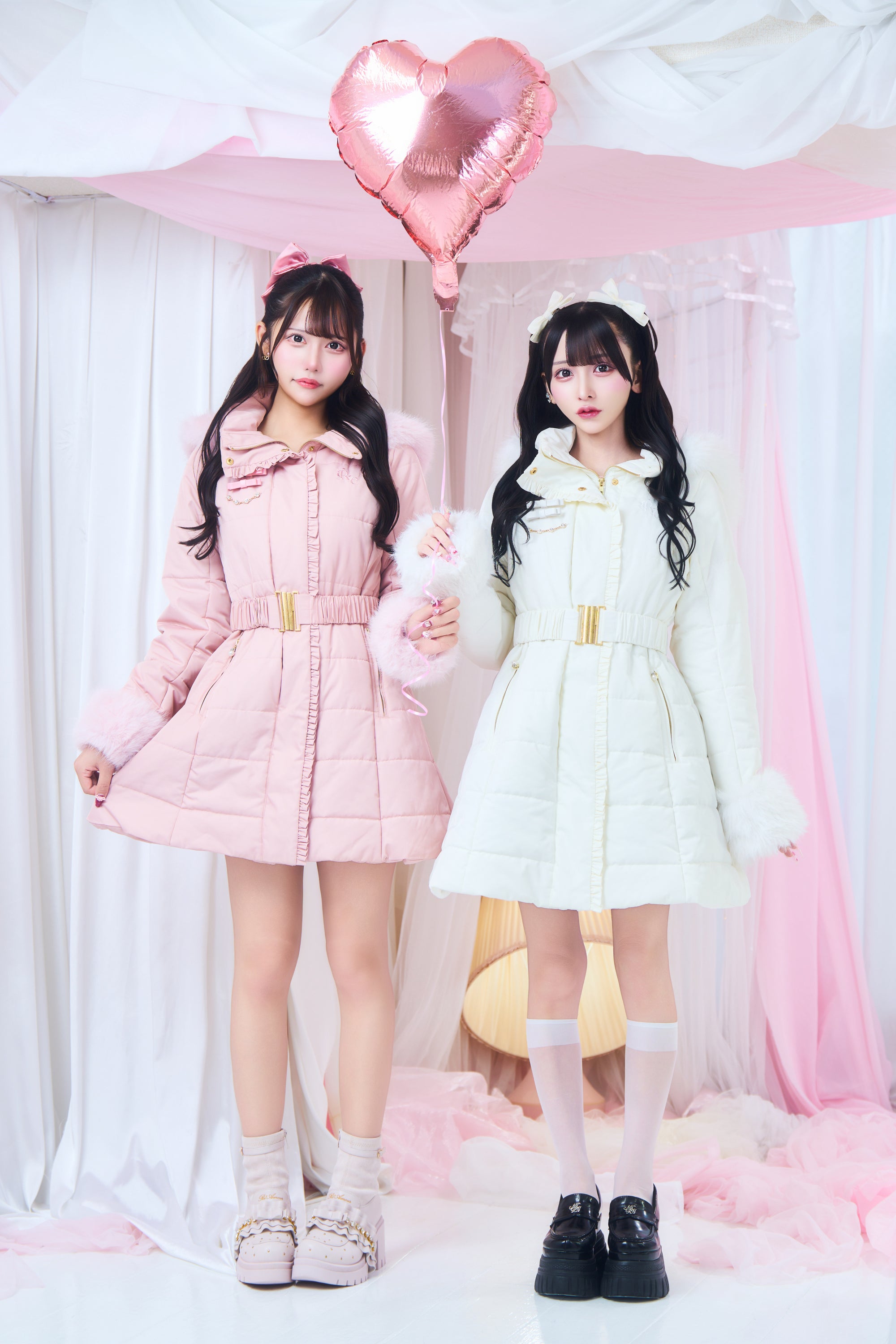 ガーリーダウンコート