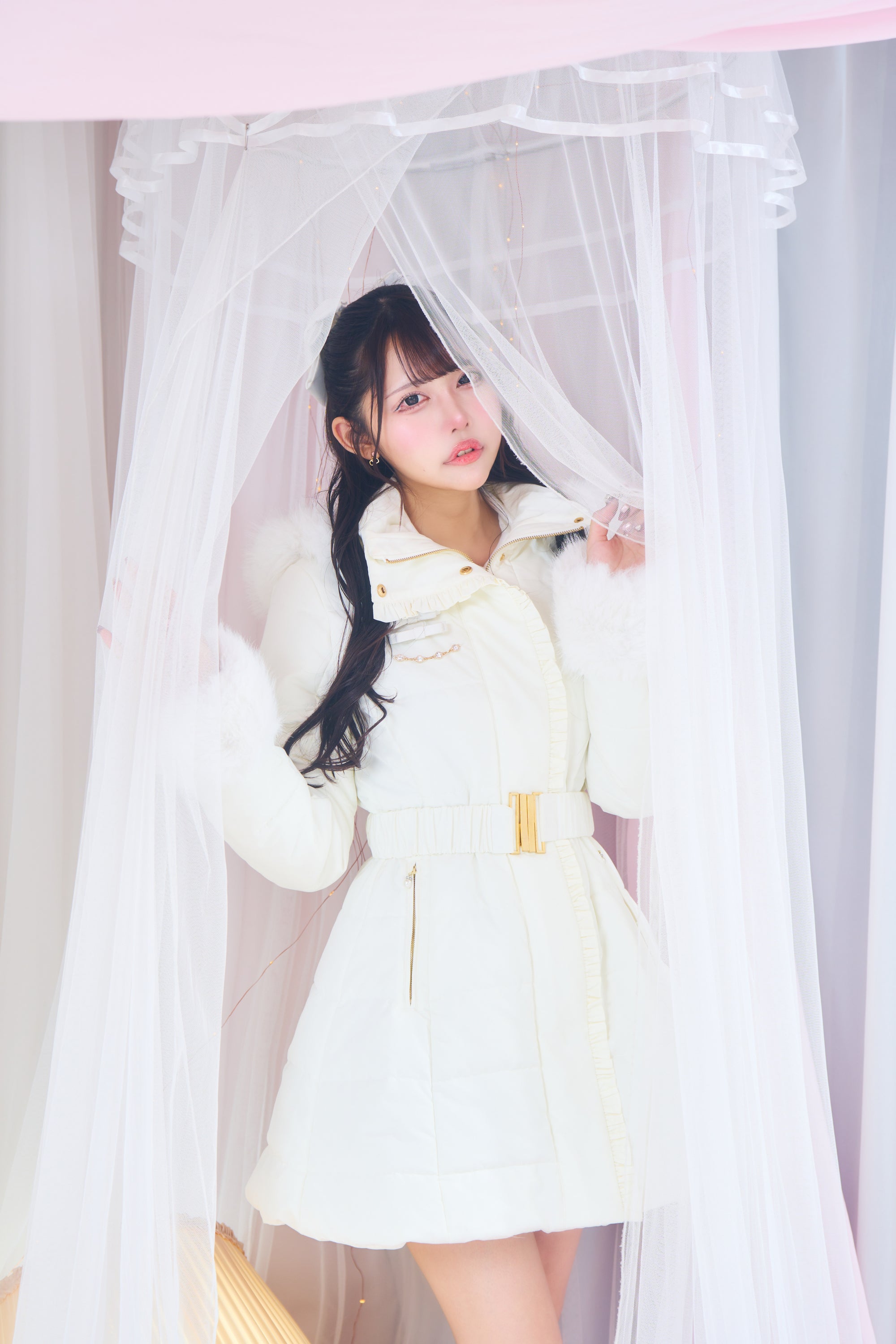 ガーリーダウンコート