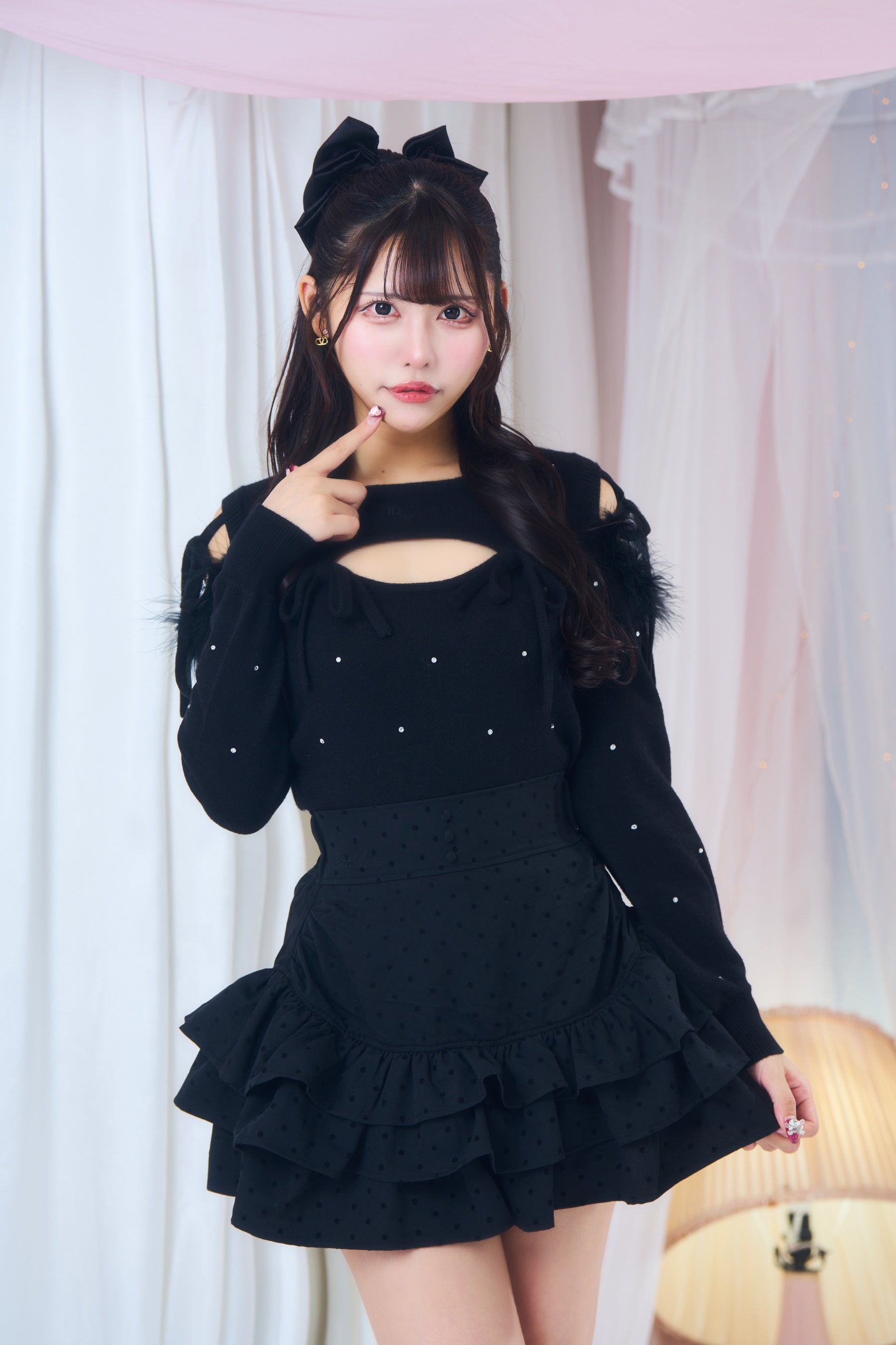 ビジューリボンニット