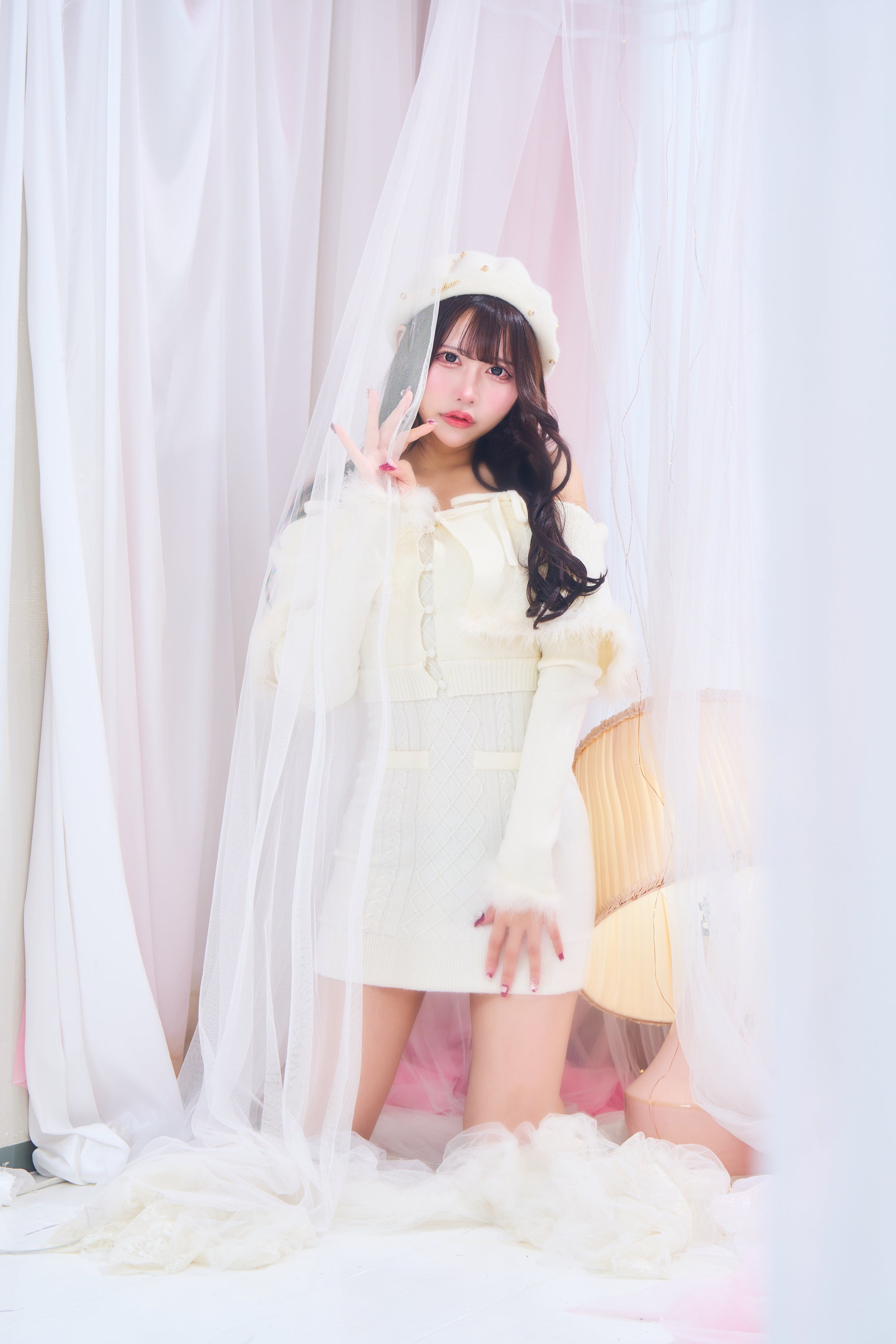 オフショルニットワンピ